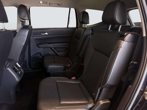Used 2021 Volkswagen Atlas SEL FWD image 34
