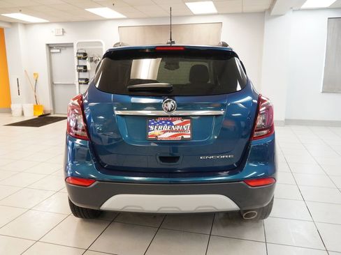 Used 2019 Buick Encore Essence w/ Experience Buick Package image 9