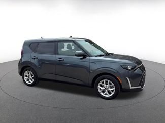 Used 2025 Kia Soul LX w/ LX Technology Package FWD video 2