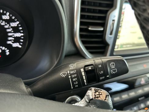 Used 2017 Kia Sportage SX FWD image 23