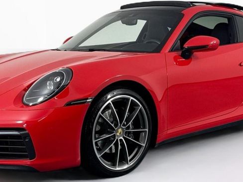 Used 2020 Porsche 911 Carrera RWD image 5