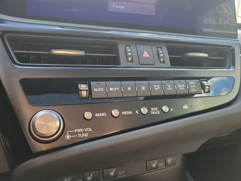 Used 2023 Lexus ES 350 w/ Premium Package image 31