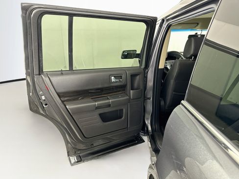 Used 2019 Ford Flex SEL w/ Class III Trailer Tow Package AWD/4WD image 24