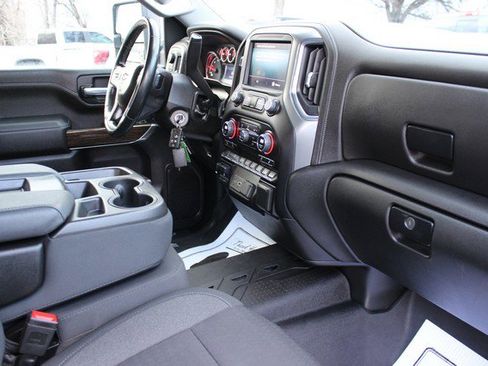 Used 2023 Chevrolet Silverado 2500 LT image 18