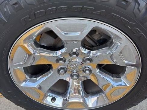 Used 2019 RAM 1500 Big Horn image 25