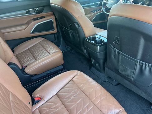 Used 2023 Kia Telluride EX X-Line AWD/4WD image 19