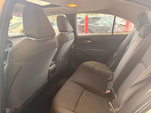 Used 2020 Toyota Corolla LE image 13