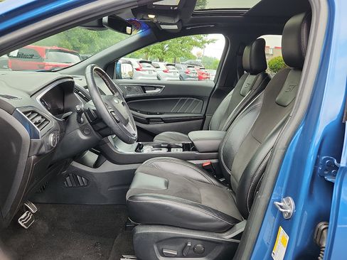 Used 2020 Ford Edge ST w/ Equipment Group 401A AWD/4WD image 13