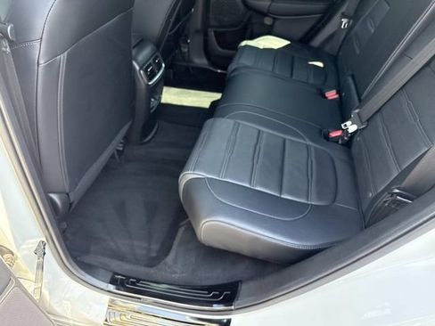 Certified 2017 Honda CR-V Touring image 13
