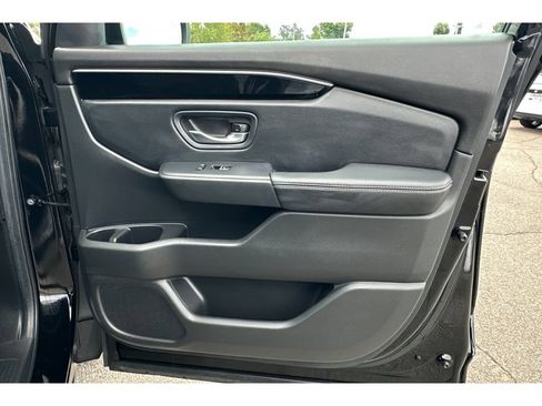 Certified 2025 Honda Pilot EX-L image 22
