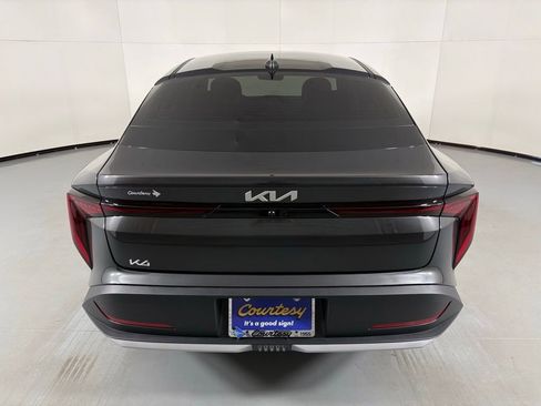 New 2026 Kia K4 LXS FWD image 7