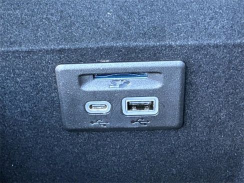 Used 2022 Cadillac XT5 Luxury image 22