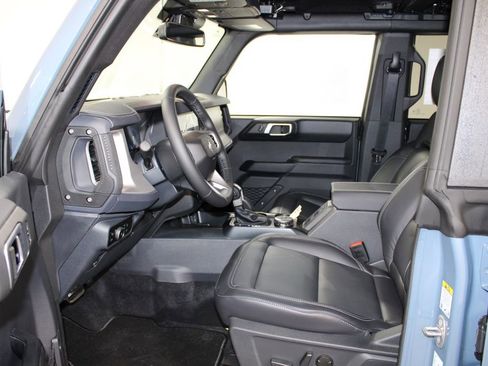 New 2025 Ford Bronco Outer Banks w/ Sasquatch Package image 22