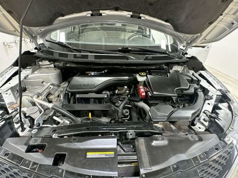 Used 2018 Nissan Rogue Sport SL w/ SL Premium Package AWD/4WD image 19