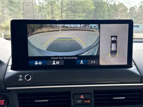 New 2026 Honda Pilot Touring image 22