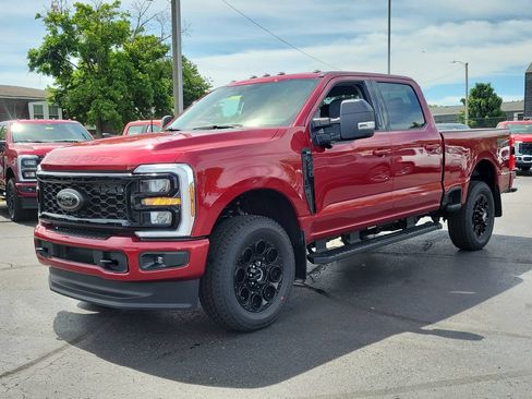 New 2026 Ford F250 XLT w/ XLT Premium Package AWD/4WD image 7