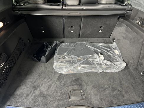 New 2025 Mercedes-Benz GLE 63 AMG S image 23