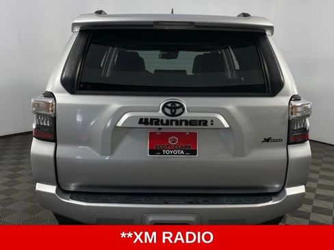 Used 2022 Toyota 4Runner SR5 Premium w/ Moonroof Package AWD/4WD image 7