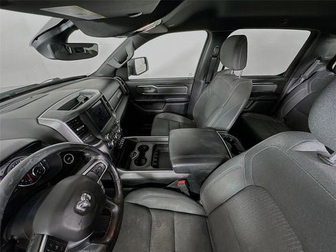 Used 2019 RAM 1500 Big Horn image 11