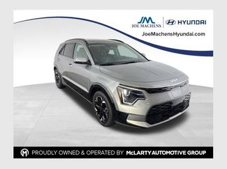 Used 2023 Kia Niro Wind w/ Wind Preserve Package FWD 360° Tour