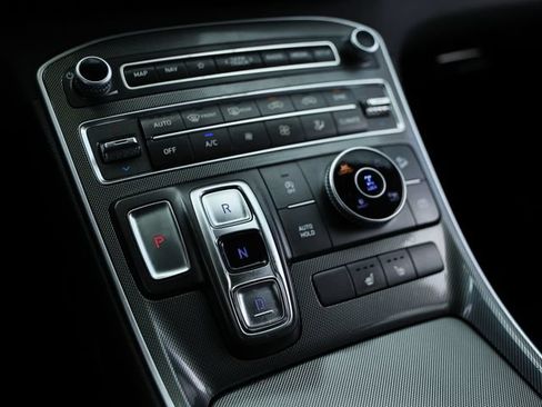 Used 2023 Hyundai Santa Fe SEL w/ Winter Weather Package AWD/4WD image 40