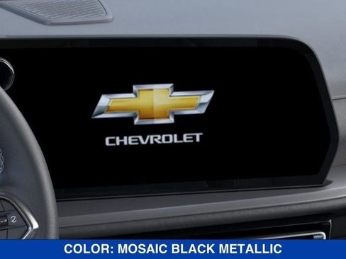 New 2026 Chevrolet Traverse LT w/ LPO, Floor Liner Package image 21