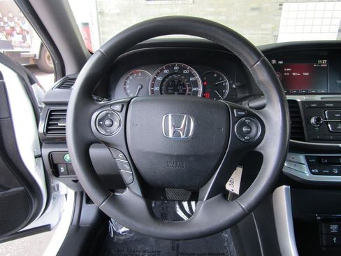 Used 2014 Honda Accord Sport image 12