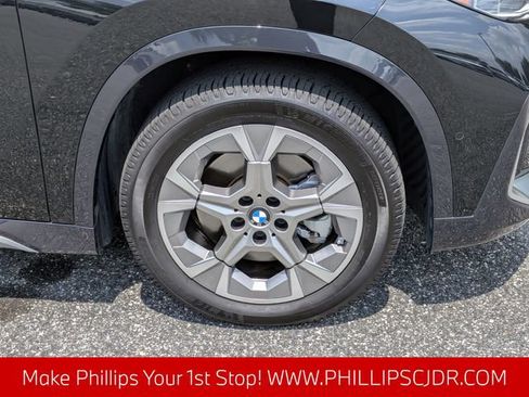 Used 2023 BMW X1 xDrive28i AWD/4WD image 10