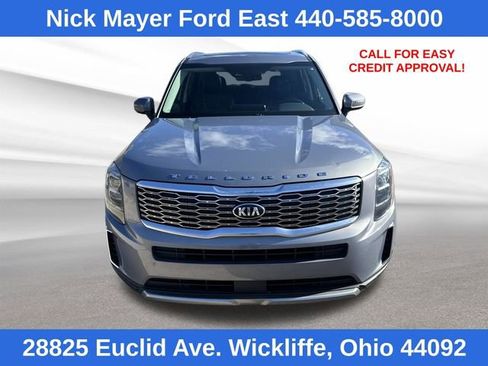 Used 2021 Kia Telluride EX w/ EX Premium Package image 2