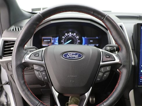 Used 2022 Ford Edge ST-Line AWD/4WD image 16