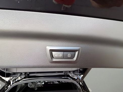 Used 2026 BMW X1 xDrive28i w/ Technology Package image 24