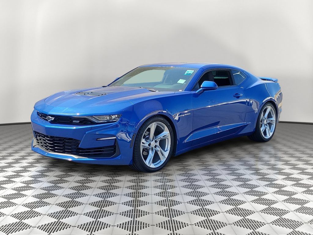 Used 2023 Chevrolet Camaro SS RWD image 3