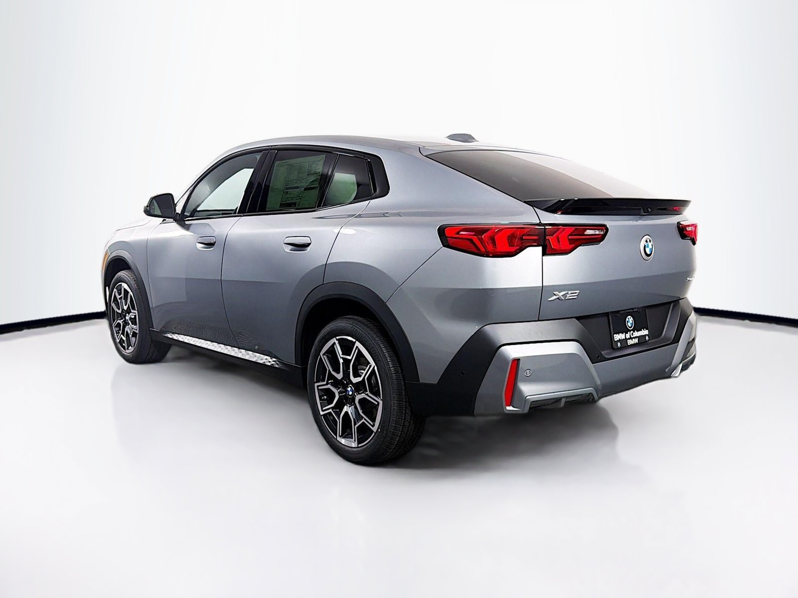New 2026 BMW X2 xDrive28i w/ Convenience Package AWD/4WD image 5