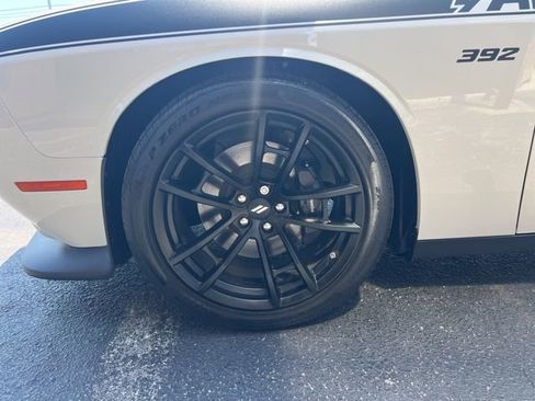 Used 2023 Dodge Challenger R/T Scat Pack w/ T/A Package image 5