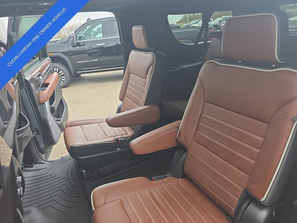 Certified 2023 GMC Yukon XL Denali Ultimate AWD/4WD image 17