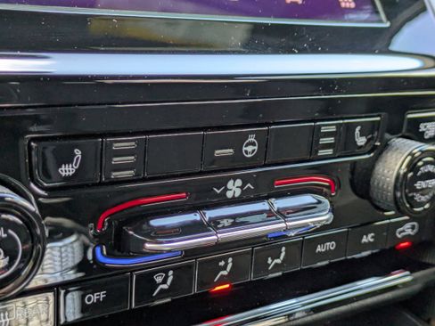 New 2025 Jeep Grand Cherokee L Laredo w/ Luxury Tech Group I image 26