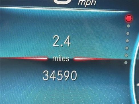 Used 2022 Mercedes-Benz GLA 250 image 6