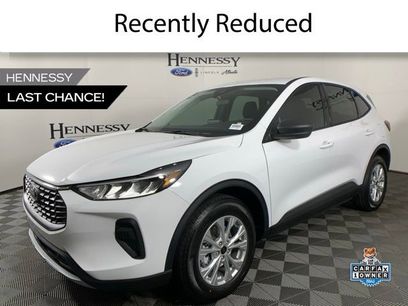Used 2025 Ford Escape Active w/ Cold Weather Package