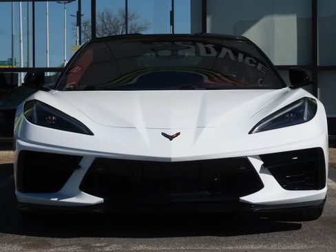 Used 2021 Chevrolet Corvette Stingray Premium Cpe w/ Battery Protection Package RWD image 2