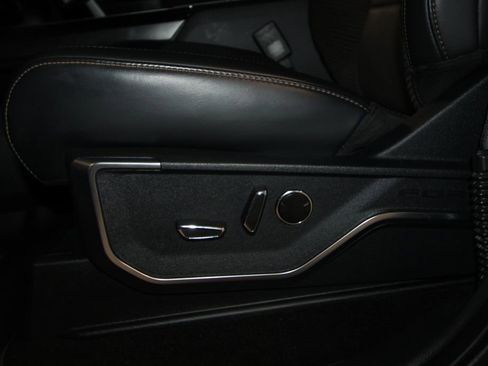 Used 2023 Ford F150 Raptor image 9