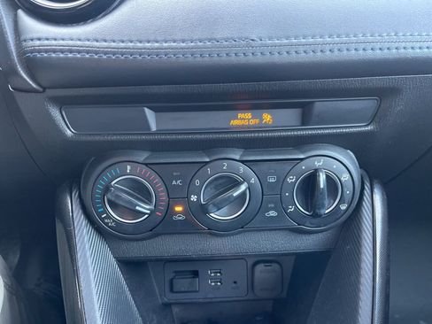 Used 2016 Scion iA image 21