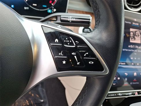 Used 2024 Mercedes-Benz C 300 4MATIC Sedan image 21