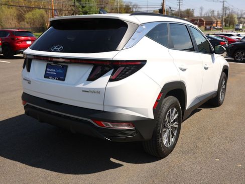 Certified 2022 Hyundai Tucson Blue w/ Cargo Package image 7