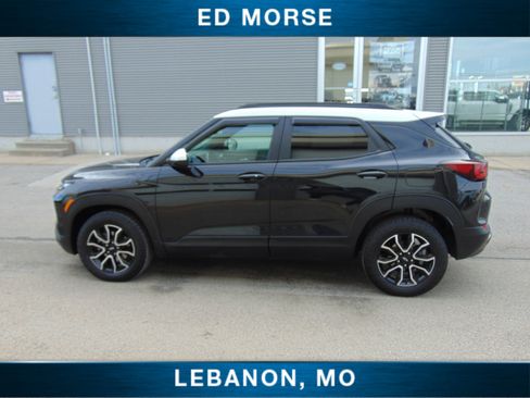 Used 2024 Chevrolet TrailBlazer ACTIV w/ Driver Confidence Package image 2