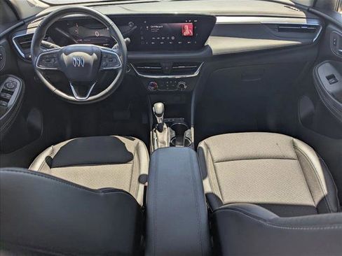 Used 2025 Buick Encore GX Preferred FWD image 16