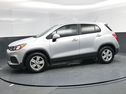 Used 2020 Chevrolet Trax LS w/ Tint and Cruise Package image 3