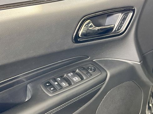 Used 2022 Dodge Durango GT image 18