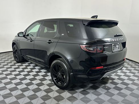 Used 2024 Land Rover Discovery Sport S image 3