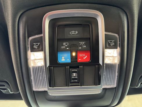 Used 2025 RAM 1500 Big Horn RWD image 23