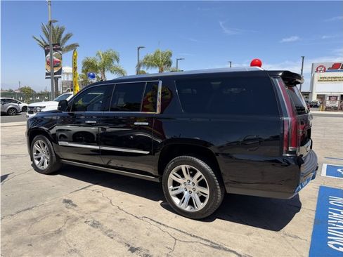 Used 2019 Cadillac Escalade ESV Premium Luxury AWD/4WD image 70